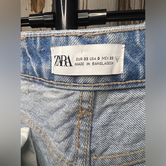 Zara Light Blue Distressed Straight Leg Jeans - Picture 8 of 8